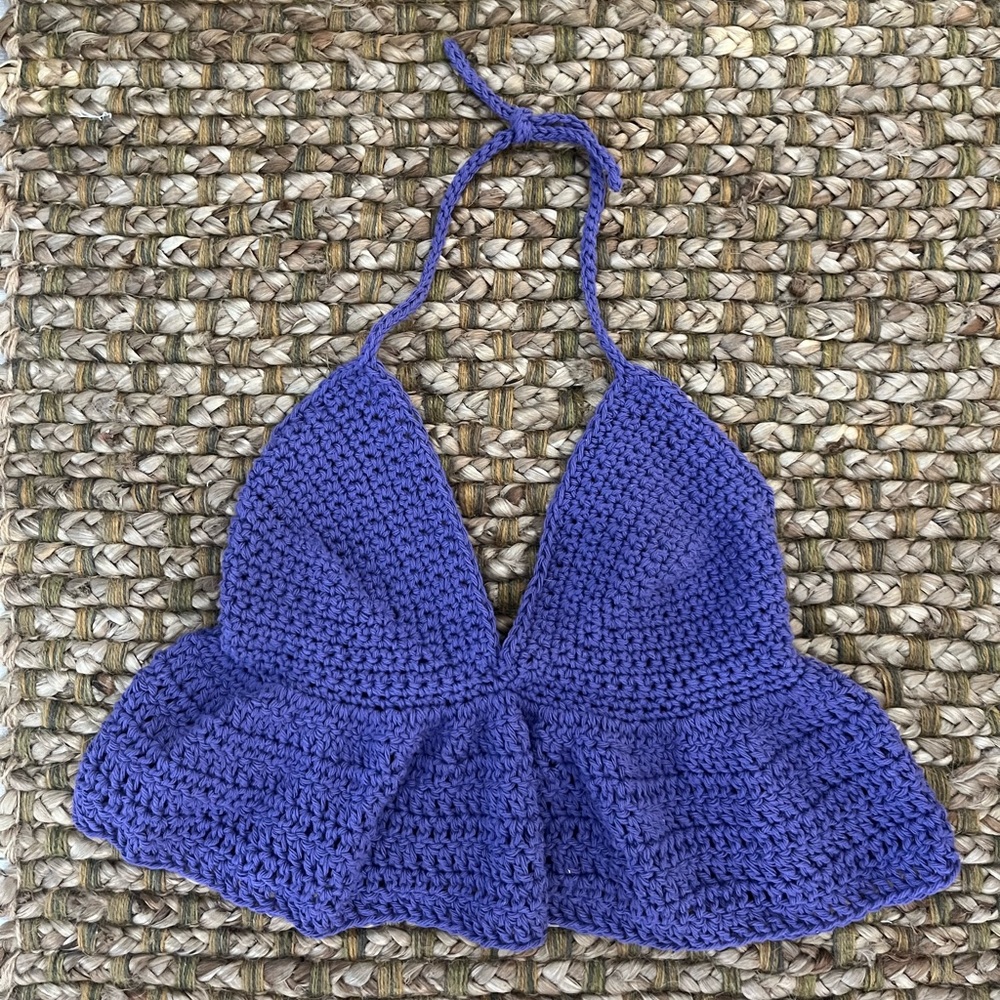 Handmade Halter Ruffle Tank - Picture 3 of 3